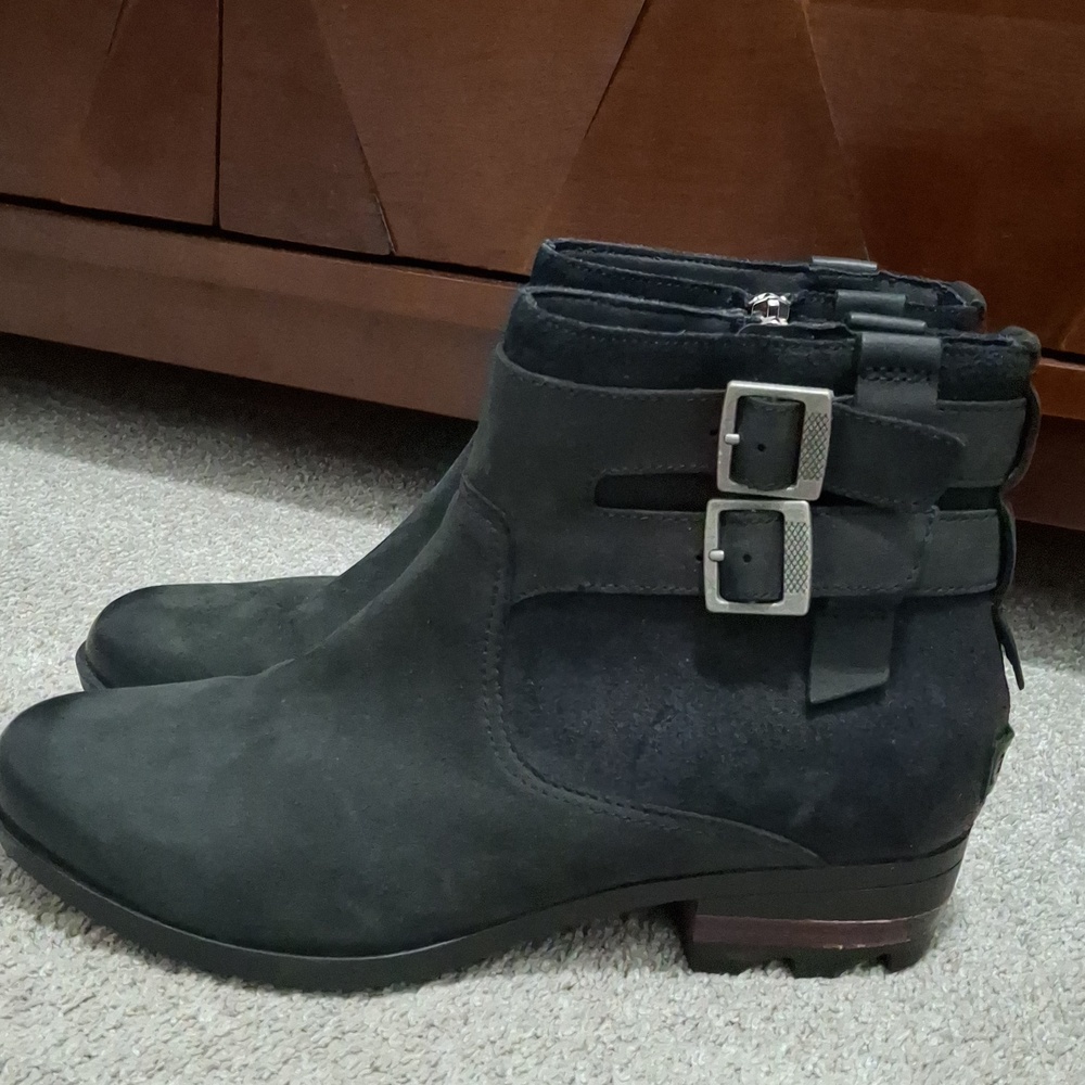 Sorel Lolla Waterproof Ankle Boot Womens 10 Black Leather Side Zip Buckle Moto
